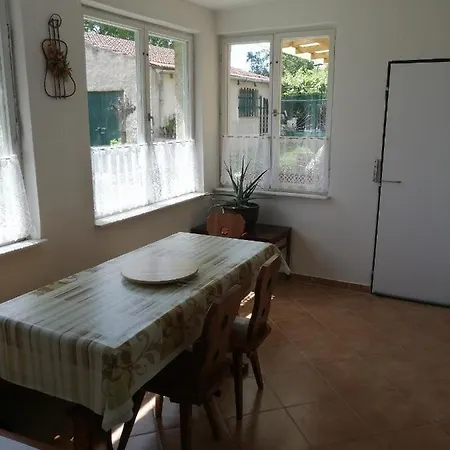 U Ladi Privat bolig Bulhary