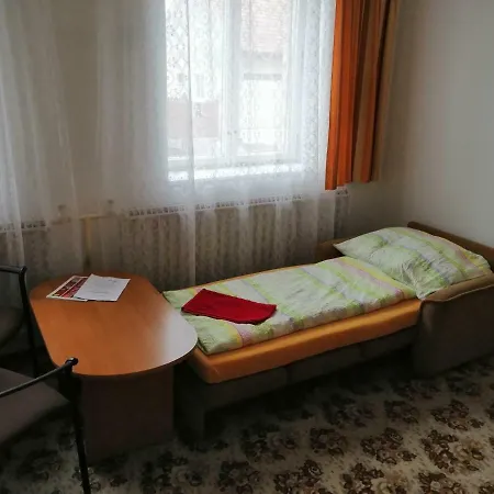 U Ladi Privat bolig *